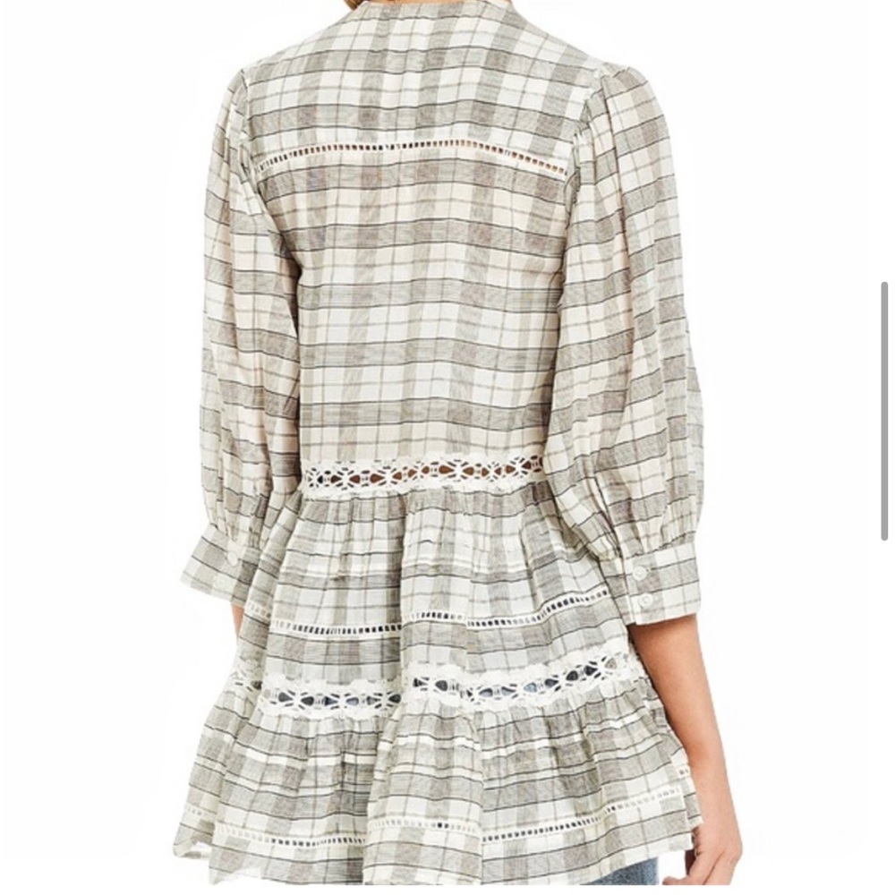 Free People Tunic with dropped peplum waist
3/4 length sleeves - Picture 10 of 10